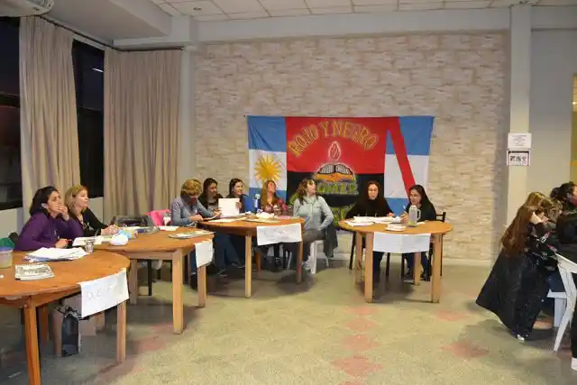 Finalizó el Curso Creatividad en el Aula 
