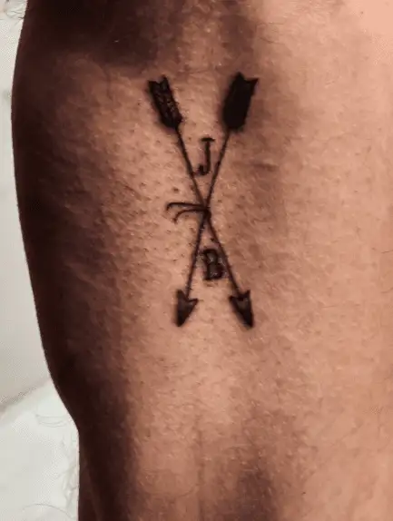 Este fue el tatuaje que Ben compartió con JLo  para sellar su amor. Foto Instagram