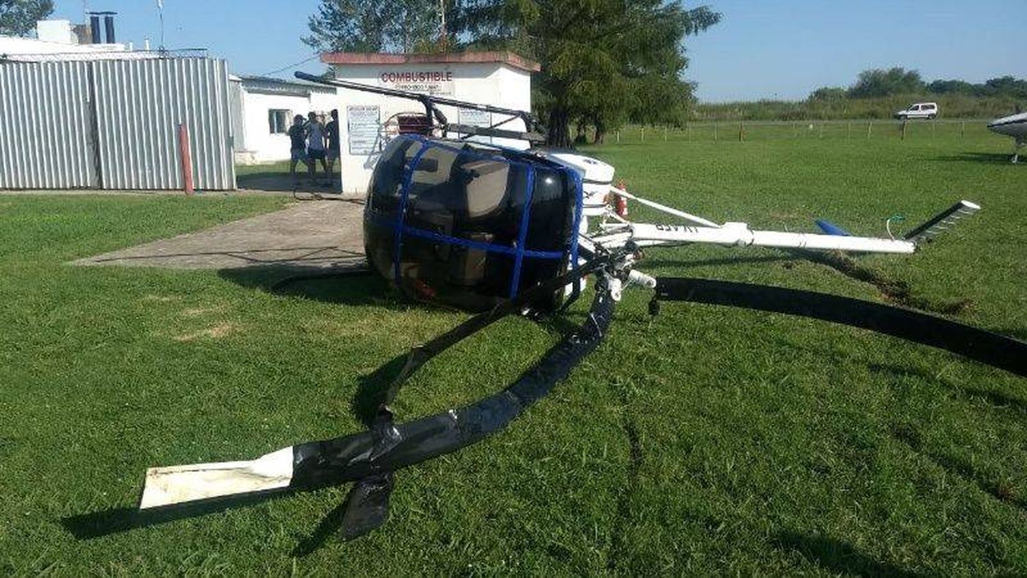 Un helicóptero se accidentó en el Aeroclub Casilda