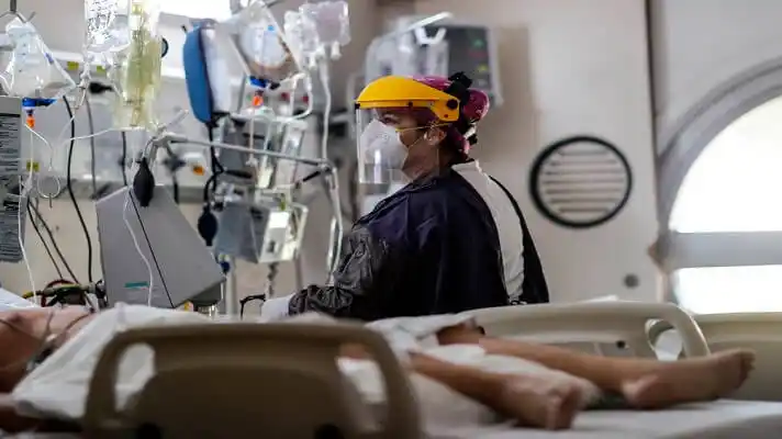 LA OMS ENSAYA con tres nuevos tratamientos anticovid: estos son los fármacos