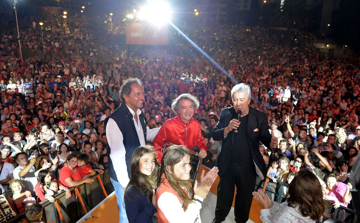 Scioli reconoció a Carlitos Balá en Mar del Plata