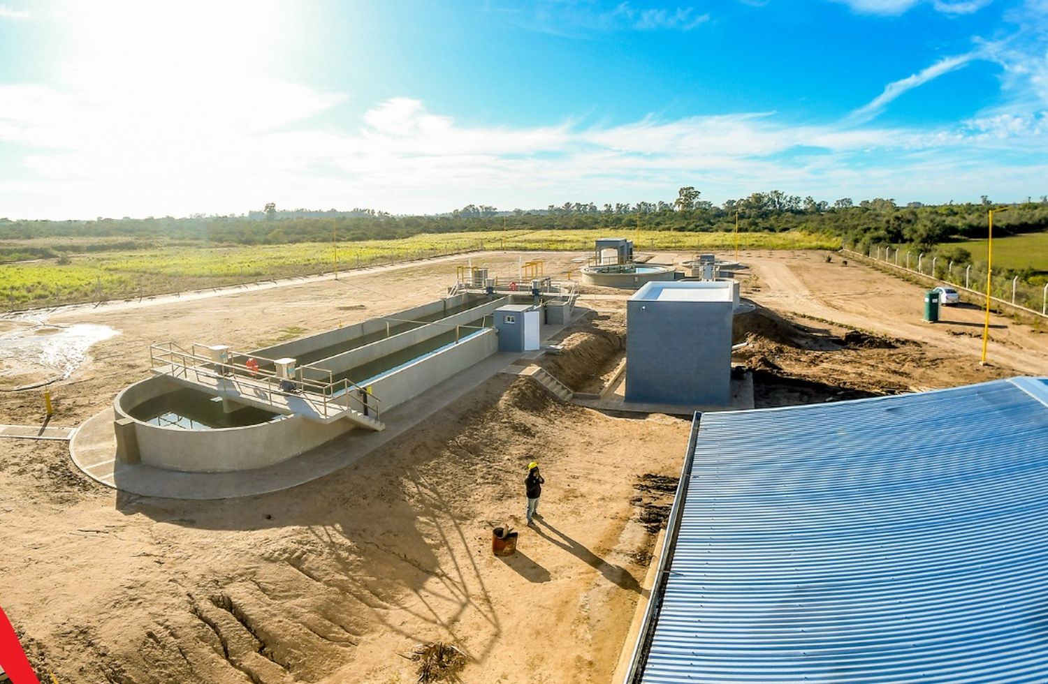 La obra de cloacas de Miramar de Ansenuza avanza con la construcción de la moderna planta depuradora