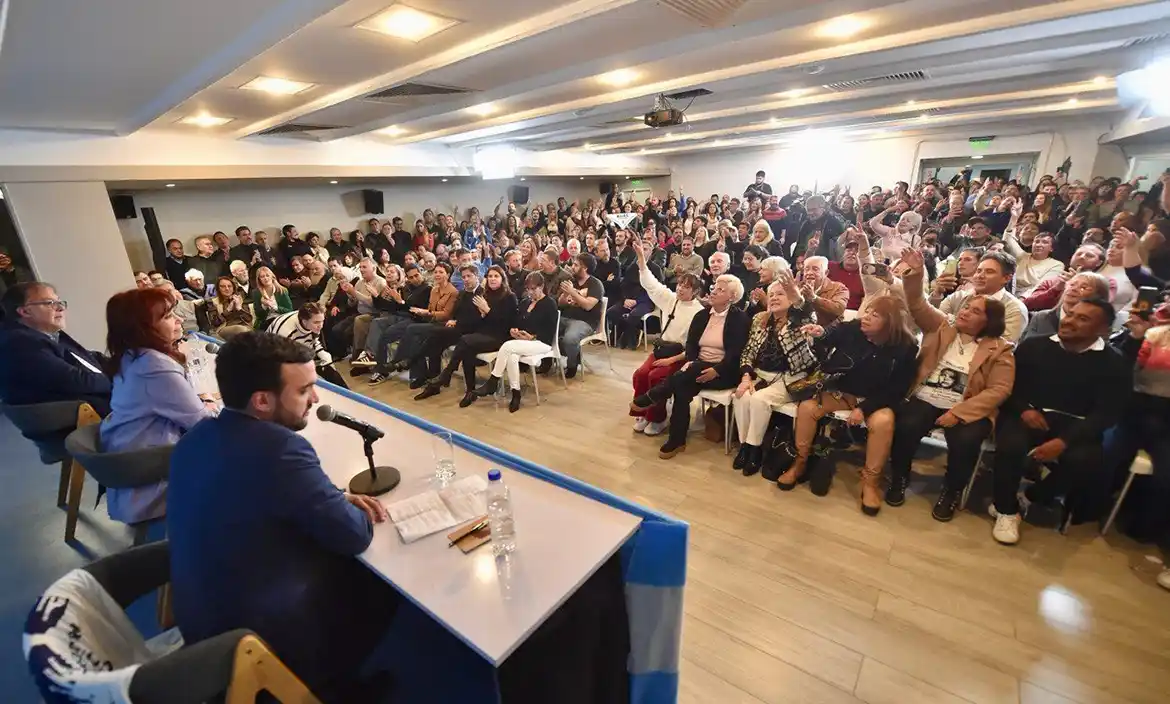 El intendente Achával apoyó a Cristina Fernández de Kirchner