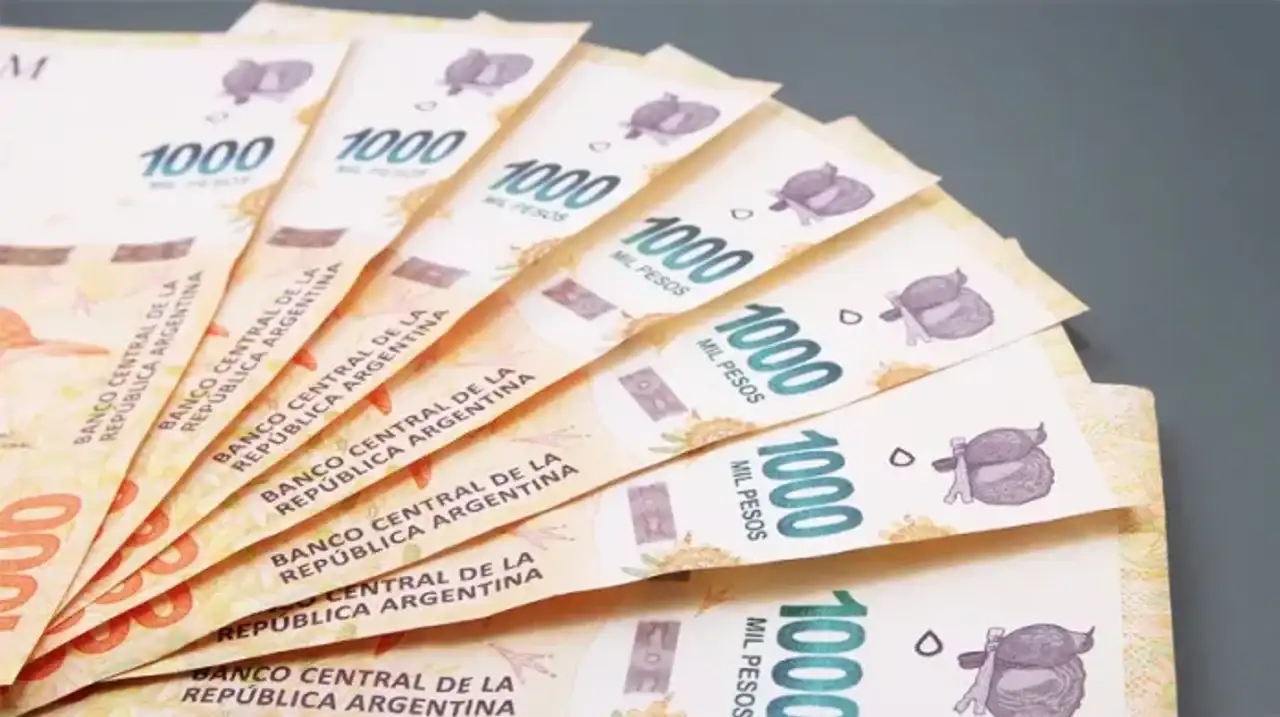 Bancos públicos y privados elevaron las tasas para plazo fijo.
