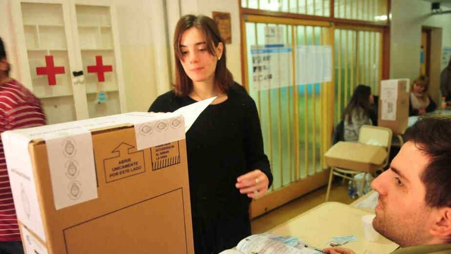 El voto de los argentinos de entre 16 y 18 años puede ser definitorio.