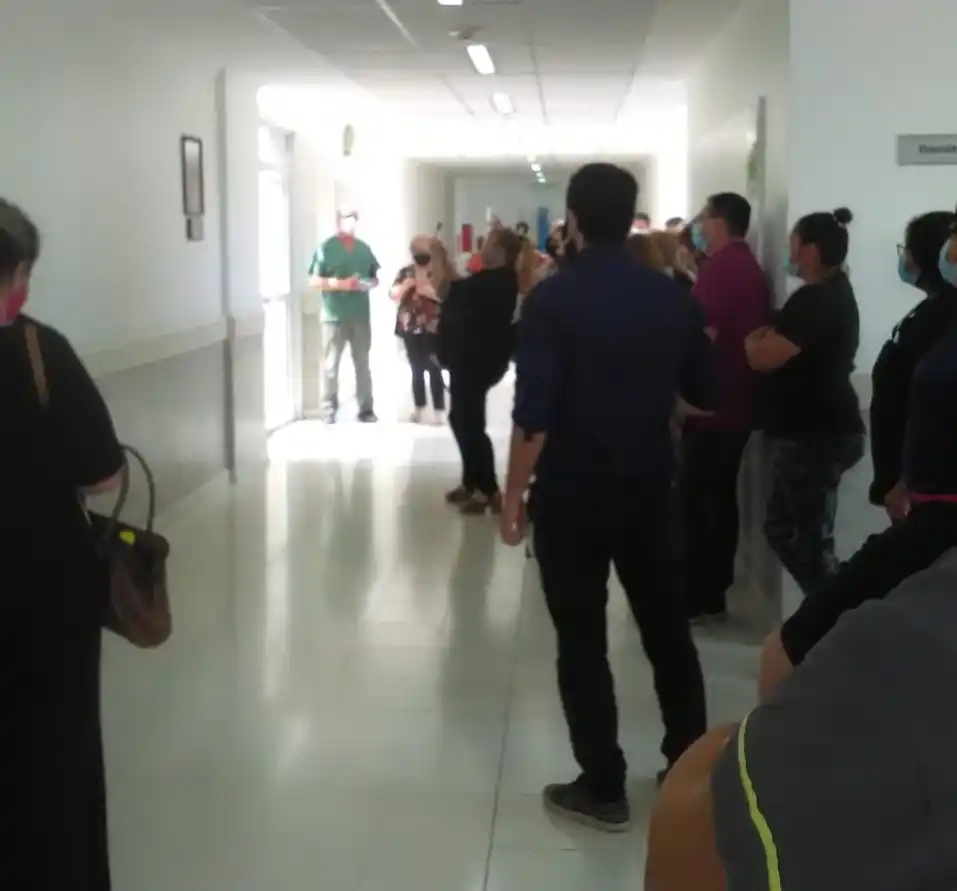 Homenajearon a Héctor Moussou, el enfermero fallecido en el Hospital