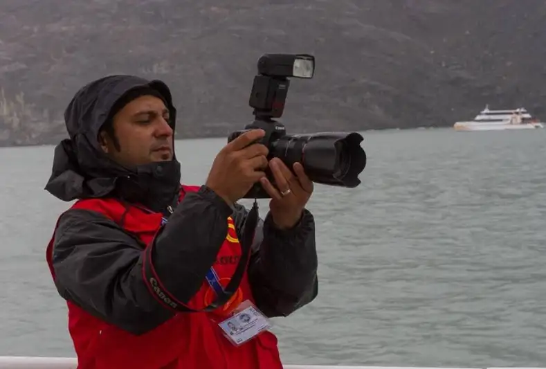 La historia de Mauricio Gatto, el fotógrafo tandilense que "se perdió" en El Calafate