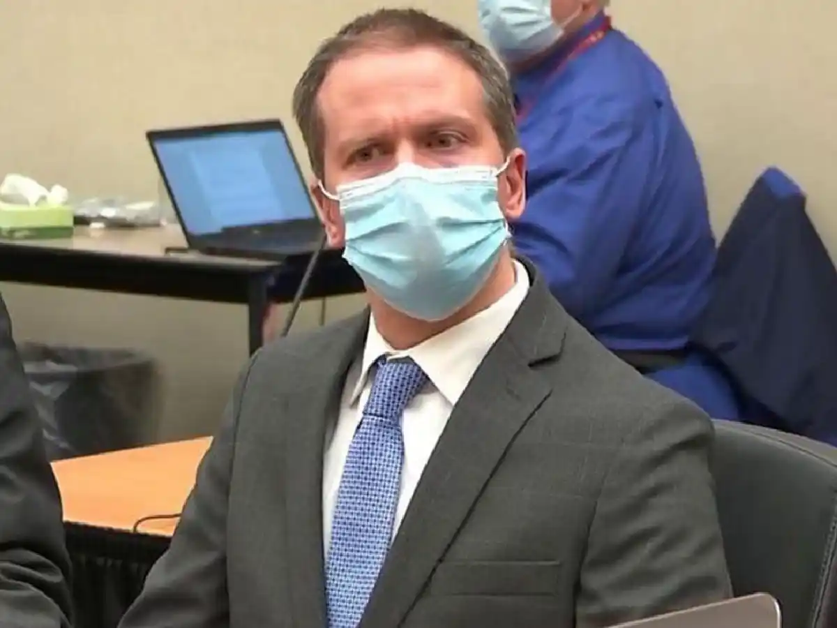 Condenaron a 22 años y medio de cárcel al policía que asesinó a George Floyd