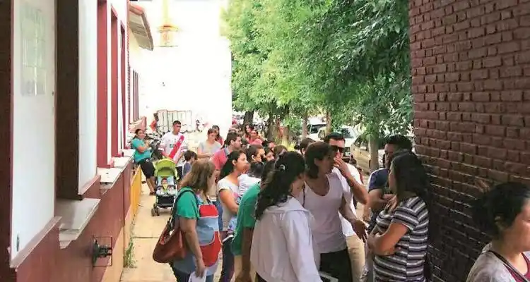 > Otra vez, quejas para la inscripción