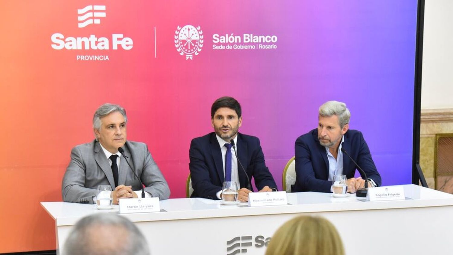 Martín Llaryora, Maximiliano Pullaro, y Rogelio Frigerio.