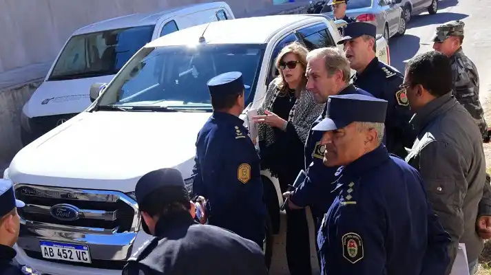 Muertes en la cárcel de Victoria: la identidad de las víctimas y la palabra del gobierno