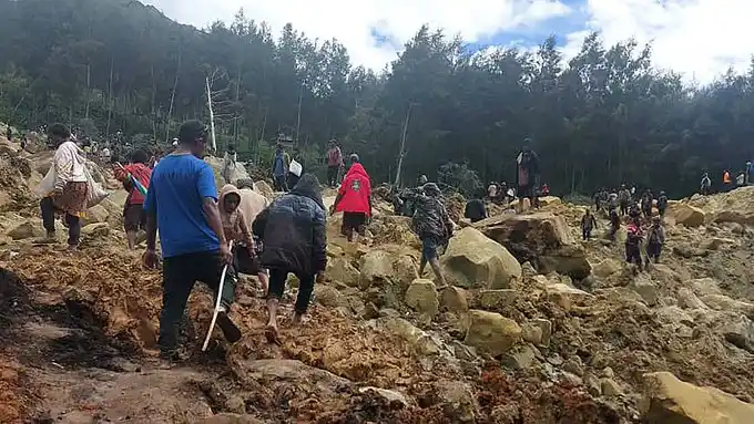 Corrimiento de tierras en la provincia de Enga, Papúa Nueva Guinea.