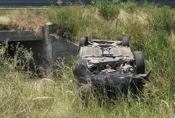 Una mujer volcó en la Ruta 14