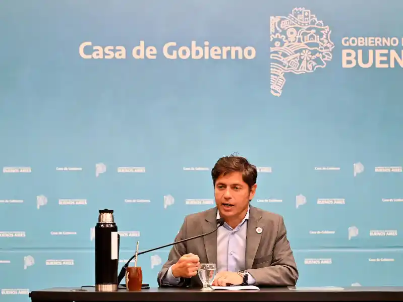Axel Kicillof anunció el desdoblamiento de las elecciones bonaerenses y enfrentará a Cristina Kirchner