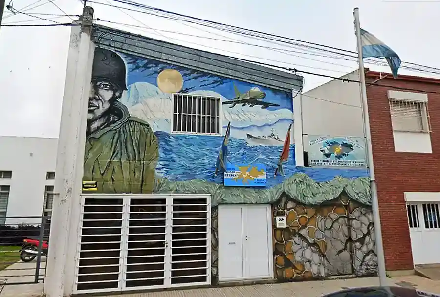 Impostores: utilizan el nombre de los excombatientes para obtener dinero de forma fraudulenta