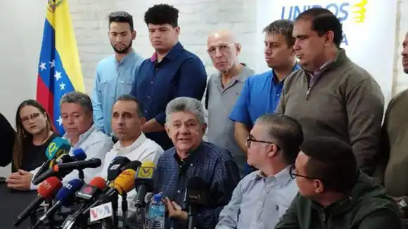 UNA PARTE DE AD DESMIENTE la conspiradera contra María Corina: «acompañamos el mandato del 22 de octubre»