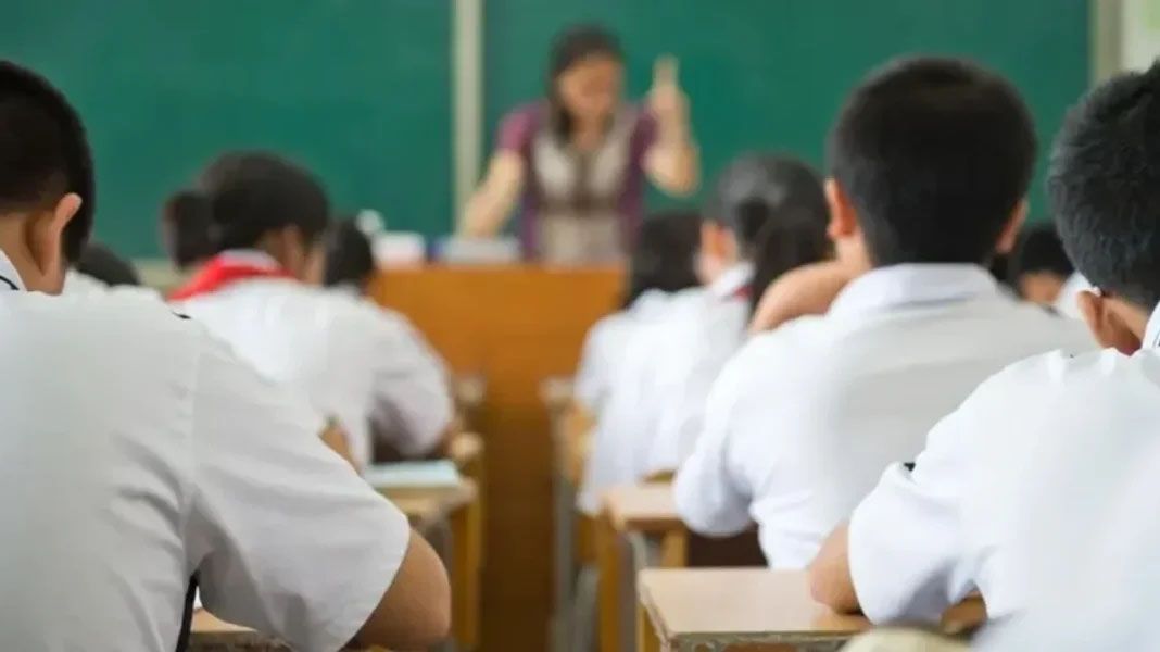 El 81% de los argentinos cree que los políticos están hablando poco de educación