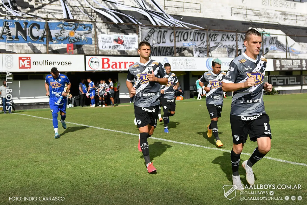 Fútbol profesional: Oneto fue expulsado, Matías Nouet titular por primara vez tras su lesión y a Ramírez en lo convocaron