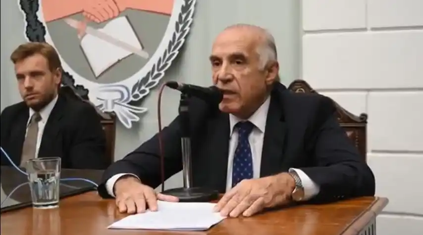 Passaglia y la inundación en La Emilia: Prometió obras y criticó la ayuda con "intereses partidarios"