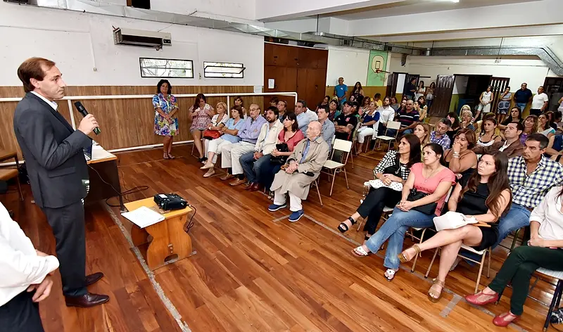 La Plata: El municipio brindó capacitación sobre el Dengue