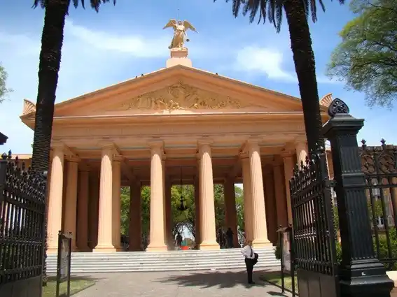 La Chacarita, el cementerio que nació en medio de una epidemia mortal