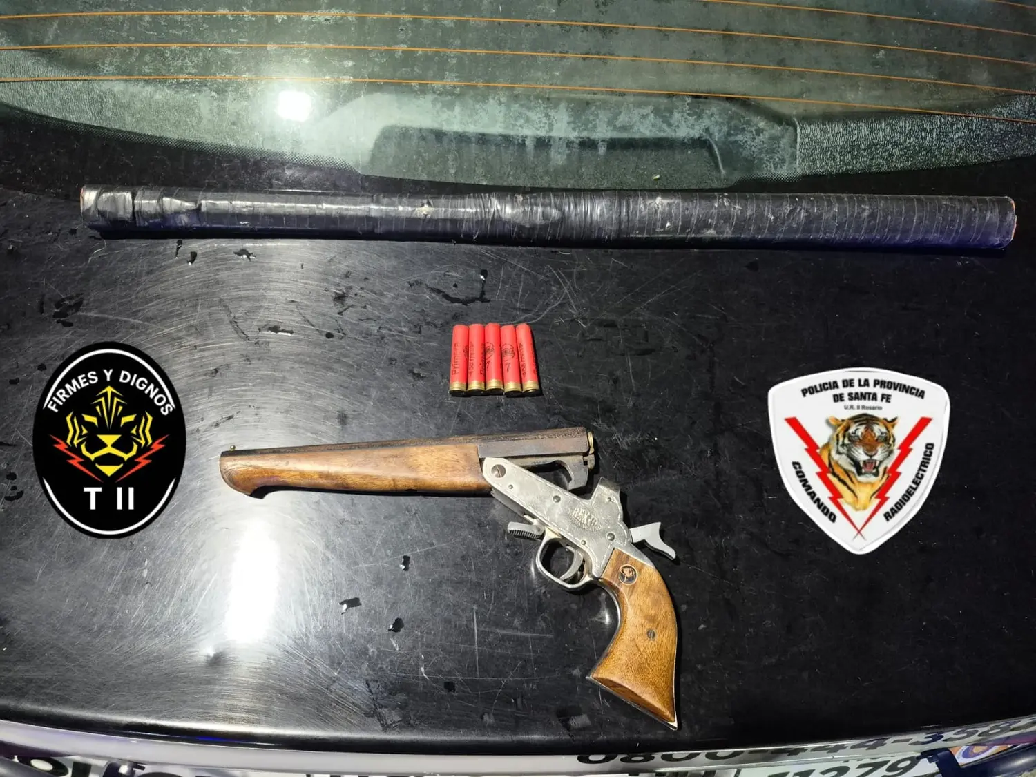 Arma secuestrada.