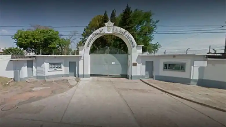 Dos internos se fugaron de la Unidad Penal 1 de Paraná y fueron recapturados tras un operativo cerrojo