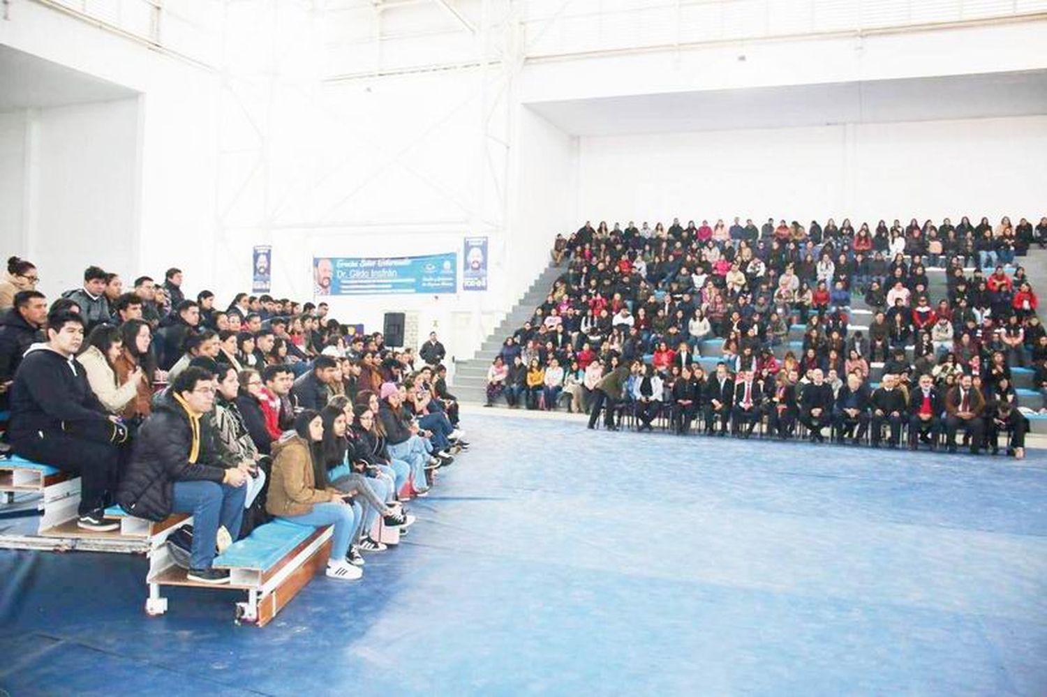 Comenzaron las clases de Enfermería en la 
Universidad Provincial de Laguna Blanca