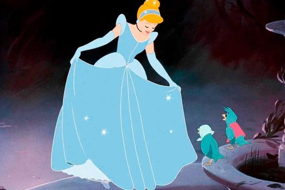 "La Cenicienta" llega con una versión restaurada, a 100 años del nacimiento de Disney.