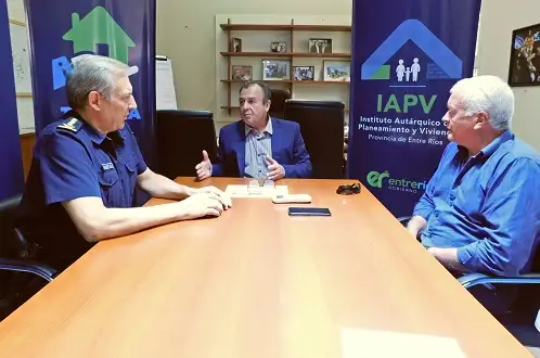 Se proyectan nuevas viviendas para el personal policial con fondos provinciales