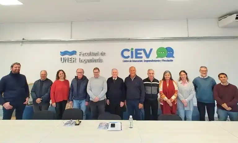 Avanzan en la elaboración de una propuesta de planificación estratégica del transporte de cargas en la provincia