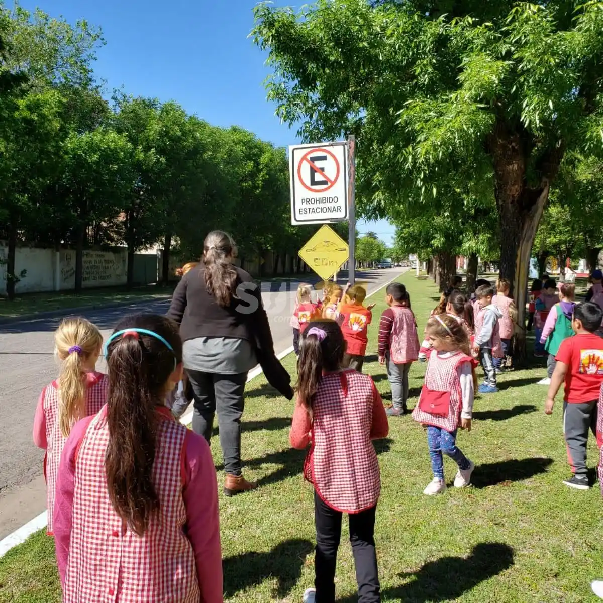 Jornadas de seguridad vial para jóvenes y niños en Maggiolo 