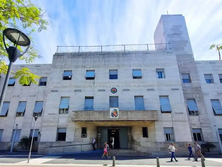Revés judicial para un excontratado: el Superior Tribunal respaldó la postura del Municipio
