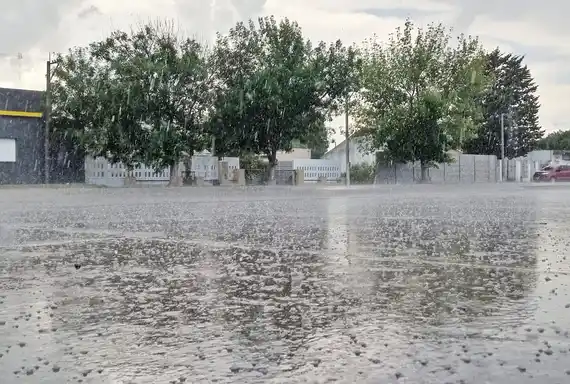 Agosto llegará con lluvias y fuertes vientos en toda la Provincia