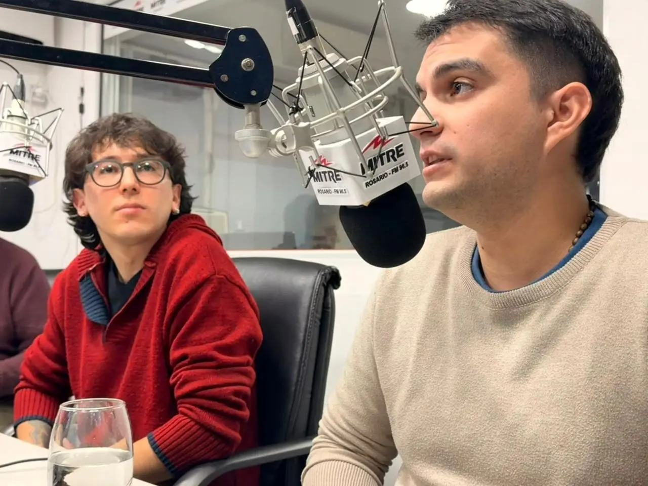 Universidad, paros y ajuste: fuerte cruce entre estudiantes de la UNR en el marco de la marcha federal