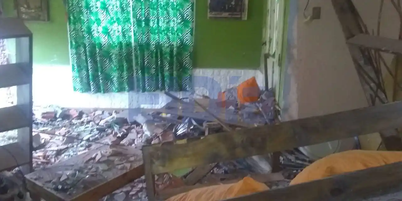 "Quedamos a centímetros del auto, volaron los escombros sobre nosotros"