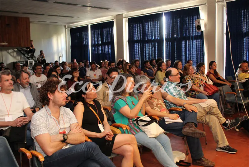 Presencia de investigadores del exterior