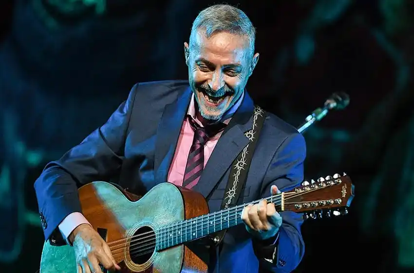 Pedro Aznar presenta «Flor y Raíz» un concierto de clásicos del folclore latinoamericano