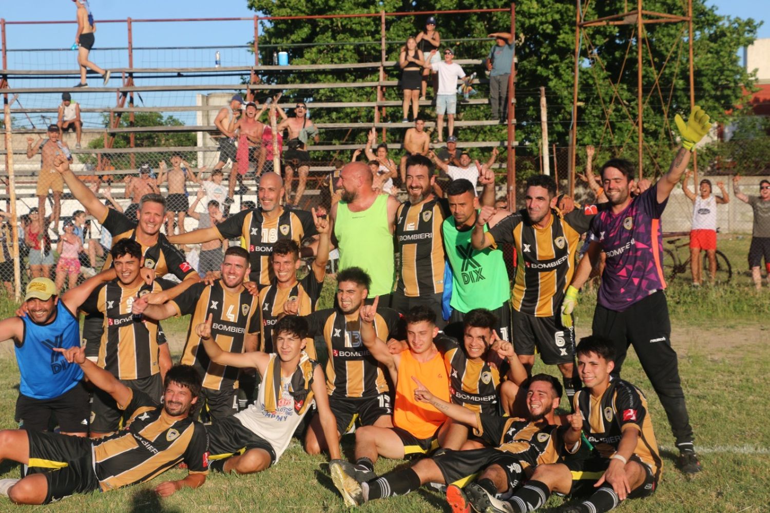 Deportivo Gurises se impuso a Sporting en los penales y logró el cuarto ascenso