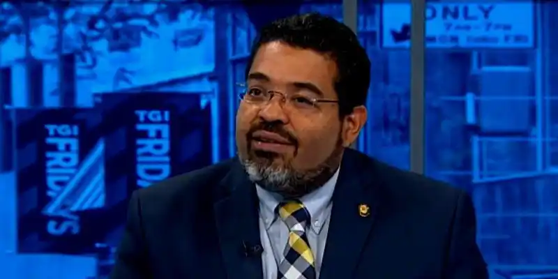 Winston Flores asumirá la reincorporación de Venezuela a la CAN
