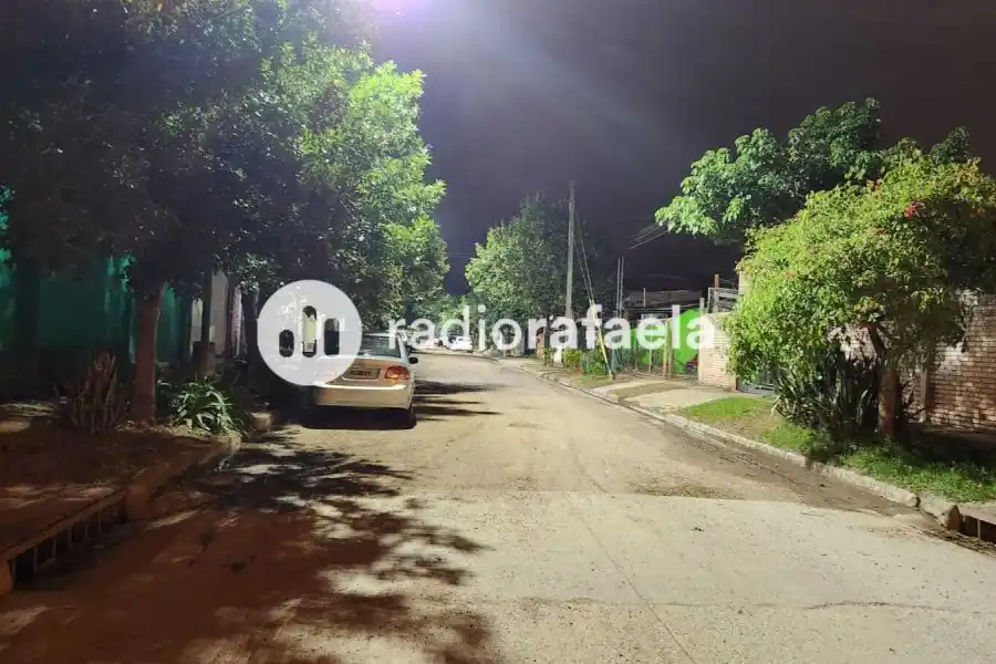 AHORA | Intenso movimiento policial por un allanamiento en el norte de la ciudad