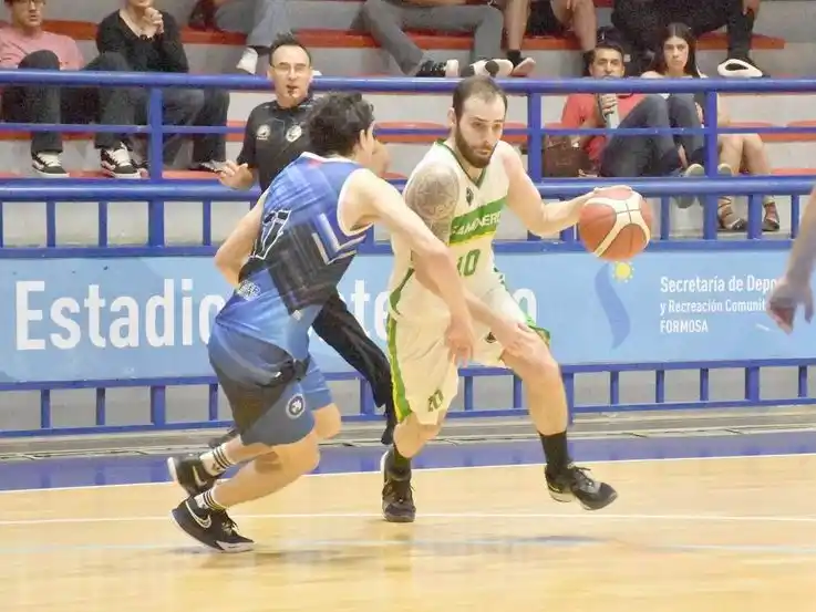 Camioneros superó a La Paz
y consiguió su primer triunfo