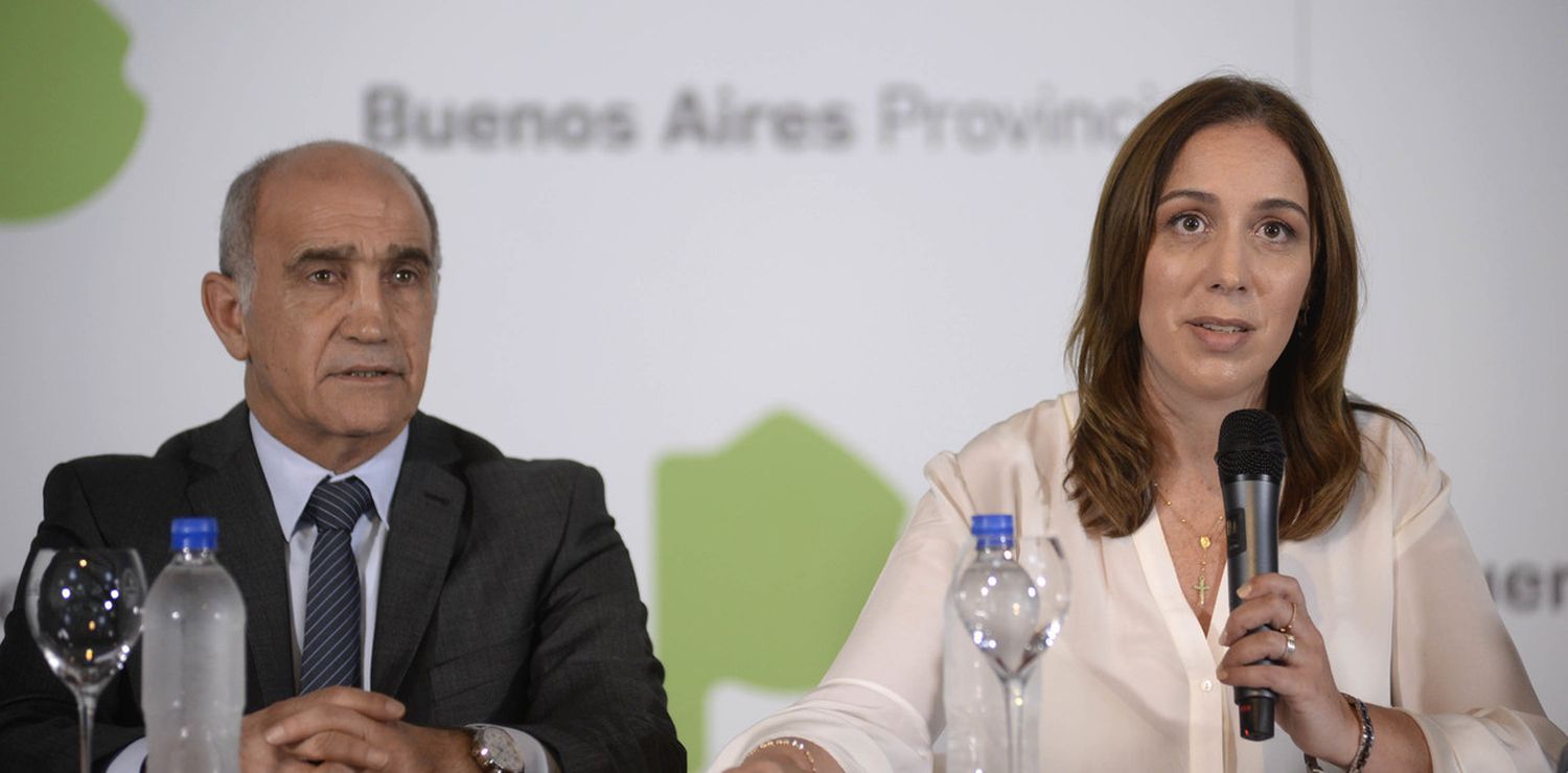 Salvador y la UCR condenaron "intromisión militar" en Bolivia y en Juntos por el Cambio primó el silencio