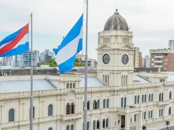 El gobierno presentó el proyecto de Ley de Presupuesto 2026 atado a las directivas de Nación