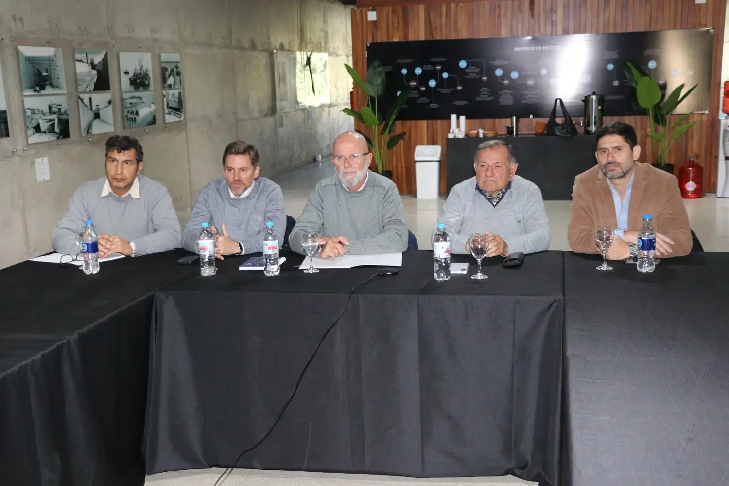 Analizan la circulación de bitrenes por el Túnel Subfluvial y preparan una prueba técnica