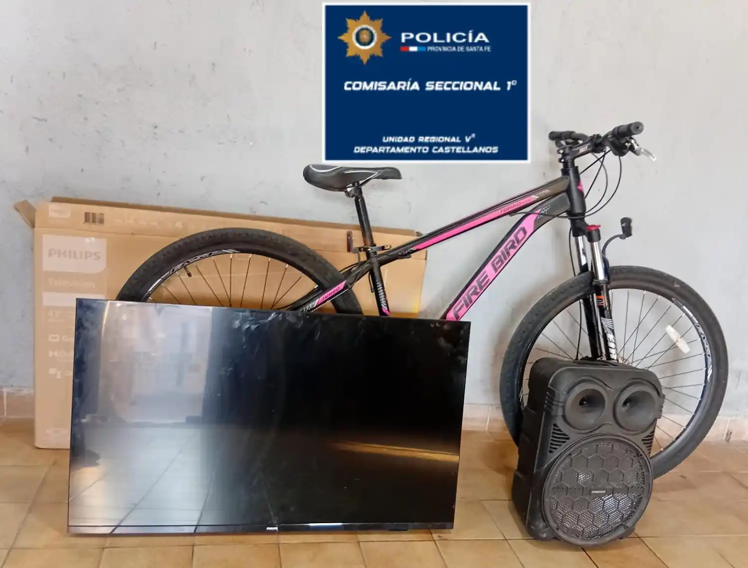 Rafaela: secuestraron una bicicleta, un televisor y un parlante durante una requisa