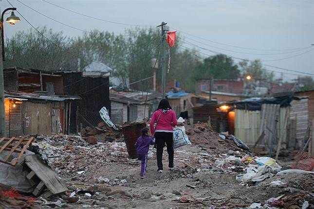 El gobierno bonaerense aprobó un plan para erradicar villas y asentamientos