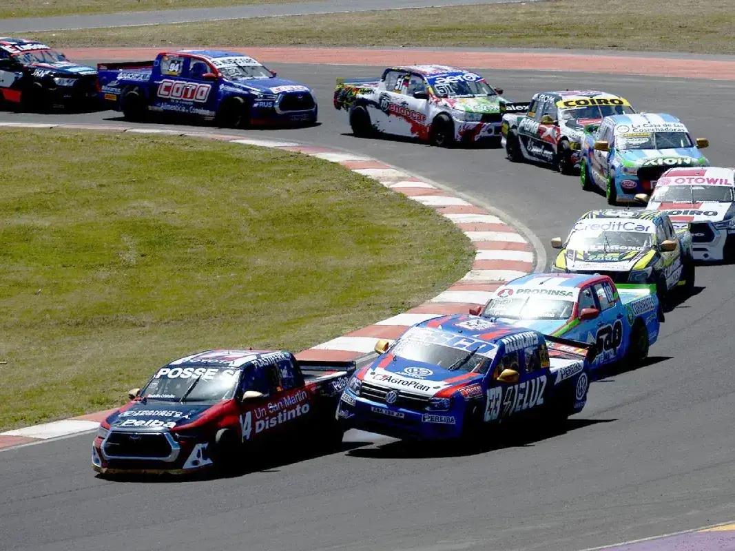 Acción el fin de semana en La Plata con definiciòn de campeonatos..