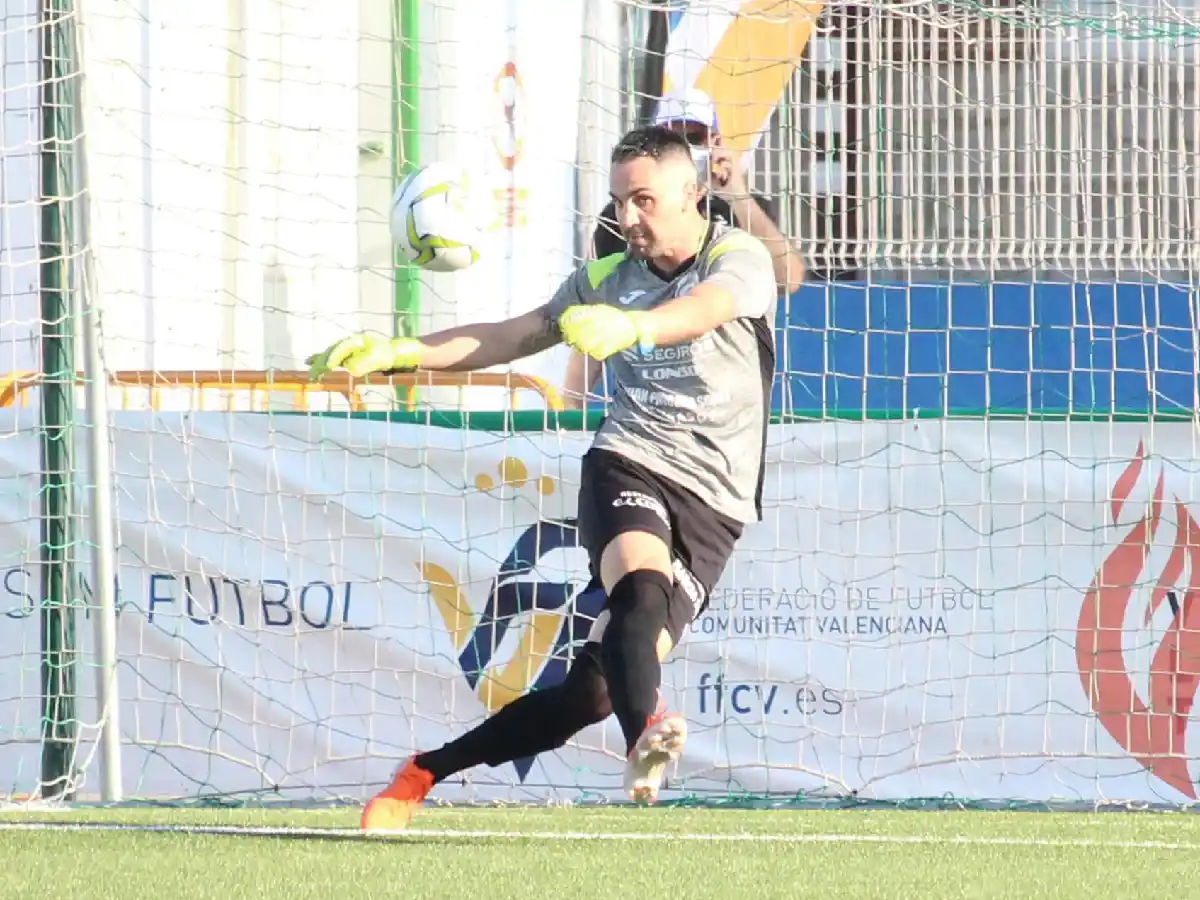 “Me siento muy feliz de pelear por este ascenso”