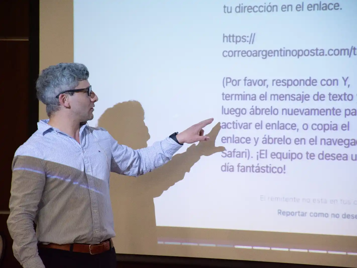 FLAMA estafas en la era de la IA